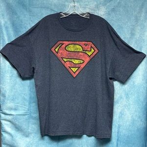 Vintage Superman T shirt Size XL but also fits great on Large